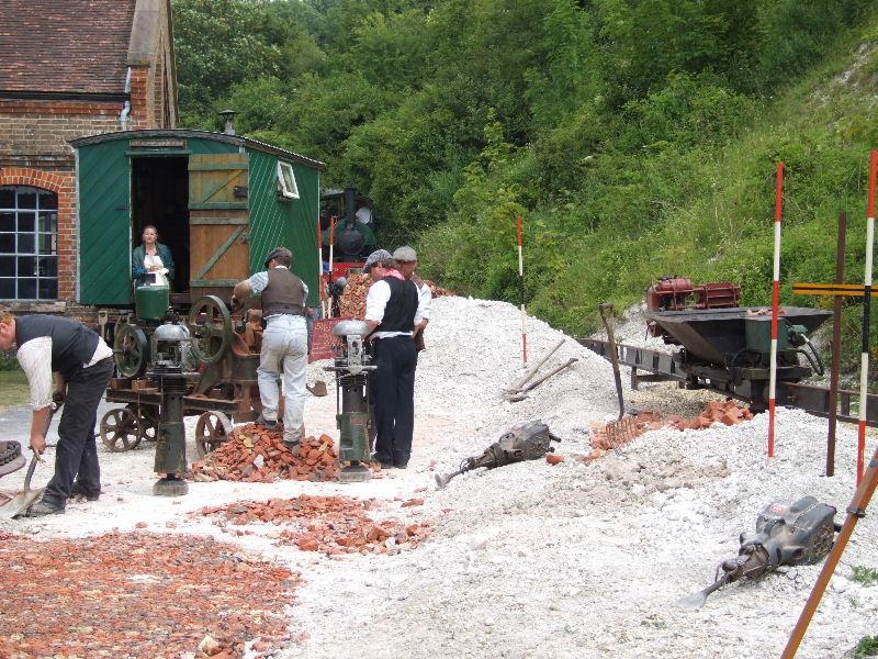 roadmaking04.jpg
